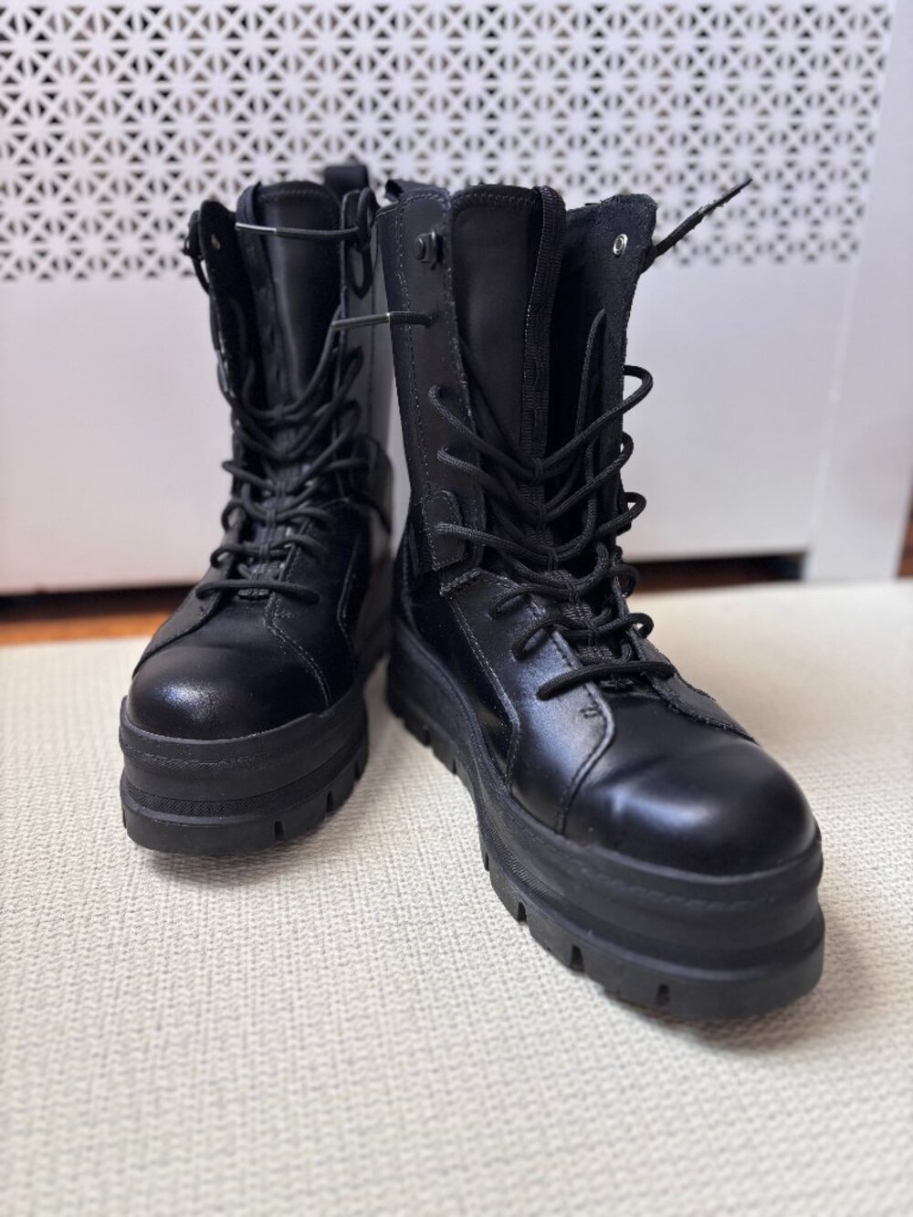UGG® Sheena BLACK LACE UP BOOTS